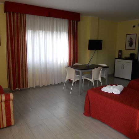 Residence San Prospero Garbagnate Milanese Værelse billede