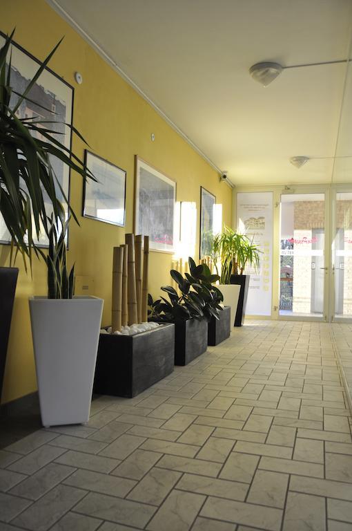 Residence San Prospero Garbagnate Milanese Eksteriør billede