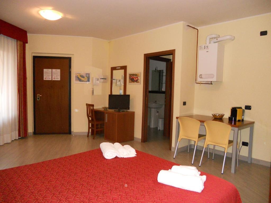 Residence San Prospero Garbagnate Milanese Eksteriør billede