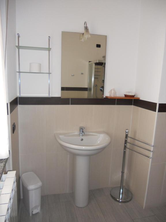Residence San Prospero Garbagnate Milanese Værelse billede