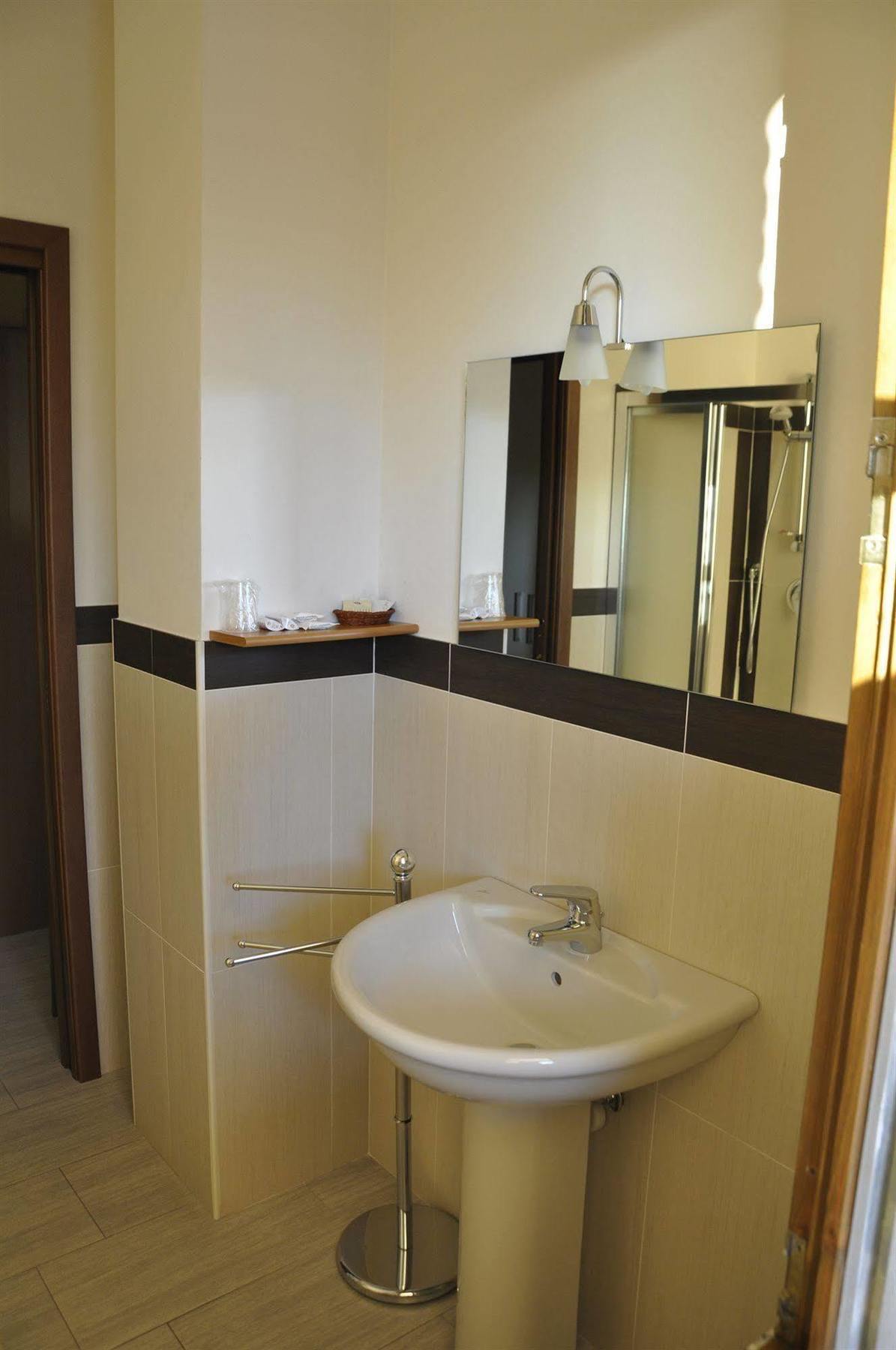 Residence San Prospero Garbagnate Milanese Eksteriør billede