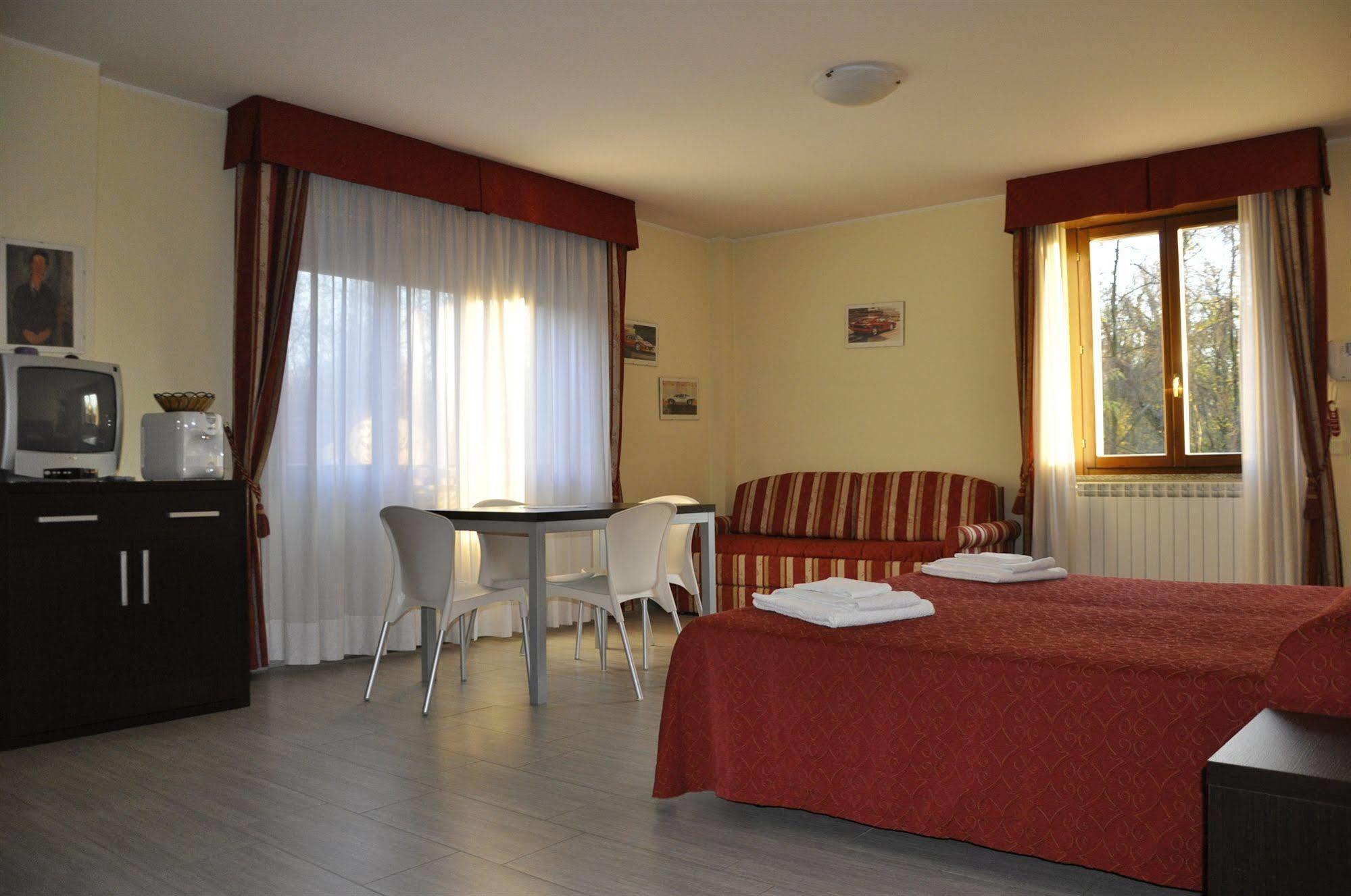 Residence San Prospero Garbagnate Milanese Eksteriør billede
